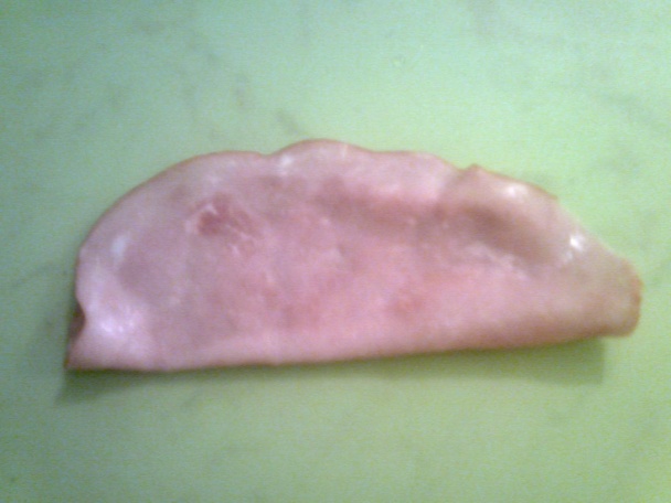 Šunková ruža (ozdoba obložených mís, servírovaných jedál) - obrázok 3