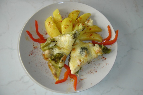 Brokovnica opretá o prsia (fotorecept) - obrázok 13