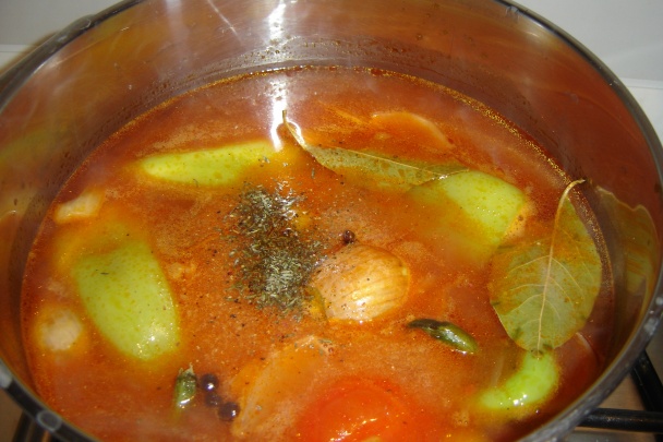 Mäsové gule a plnená paprika v paradajkovej omáčke (fotorecept) - obrázok 4