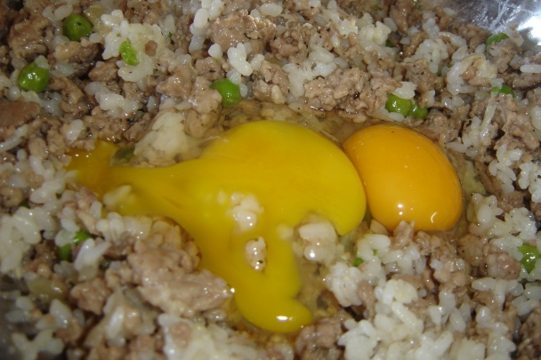Mäsové gule a plnená paprika v paradajkovej omáčke (fotorecept) - obrázok 7
