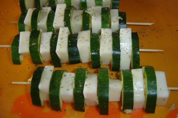 Cuketovo-syrový špíz v cestíčku (fotorecept) - obrázok 5