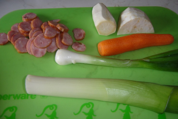 Sýta chlebová polievka (fotorecept) - obrázok 1