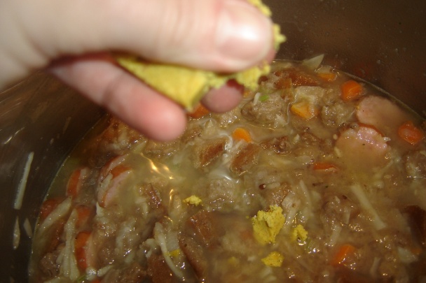 Sýta chlebová polievka (fotorecept) - obrázok 10