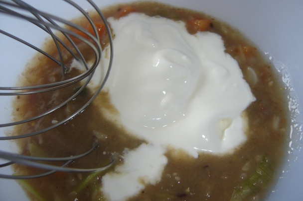 Sýta chlebová polievka (fotorecept) - obrázok 13