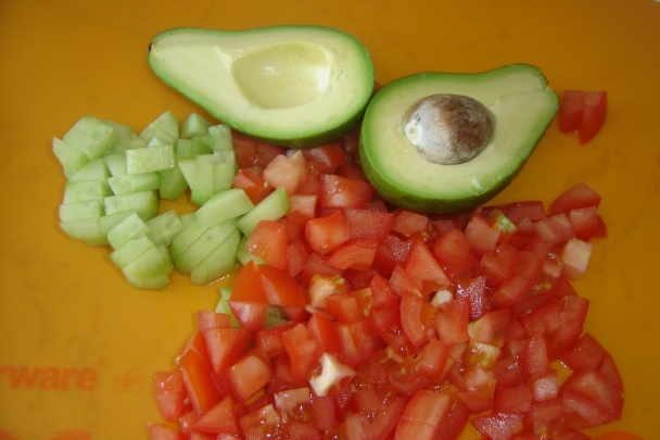 Avokádovo-makrelový šalát (fotorecept) - obrázok 1