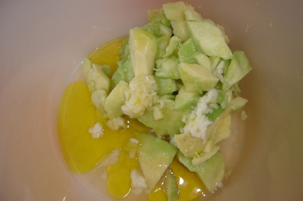 Avokádovo-makrelový šalát (fotorecept) - obrázok 3