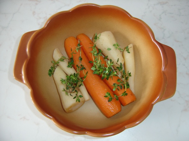 Kuracie stehná s medovou kôrkou, citrónový kuskus a vývar so srdiečkovými rezancami (fotorecept) - obrázok 3