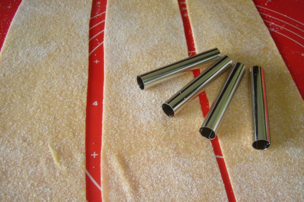 Pokus o domáce cestoviny - klobúčiky alebo mušličky - obrázok 2