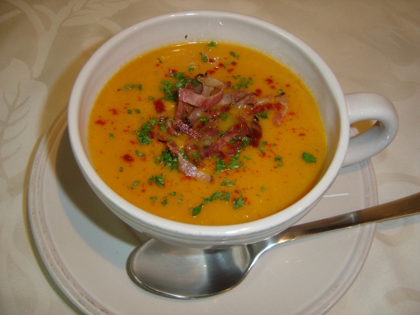 Oranžová polievka s hruškami a karí (fotorecept) - obrázok 8