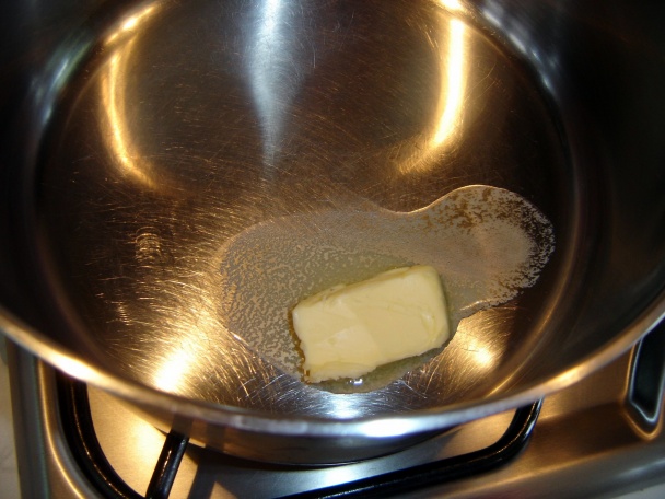 Treska plnená údeným lososom na smotanovej omáčke s medovou dijonskou horčicou a hrozienkami - obrázok 9