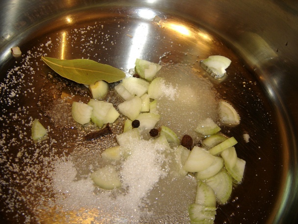 Paradajkový aspik s mozzarellou ako jednohubky a v šaláte (fotorecept) - obrázok 3