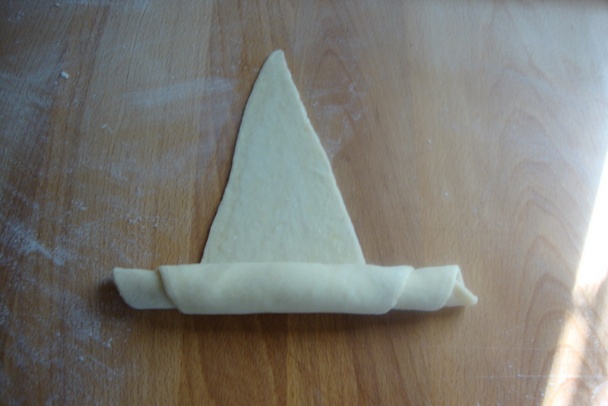 Čerstvé slané rohlíky k šalátu z tresky s feferónkovým (fotorecept) - obrázok 11