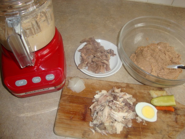 Lahodná lahôdková nátierka s polievkového mäsa pre Bábiku (fotorecept) - obrázok 5