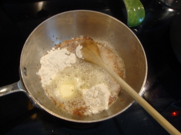 Postrúhaný oštiepok utopený v kelovom prívarku s nadstavbou - obrázok 4