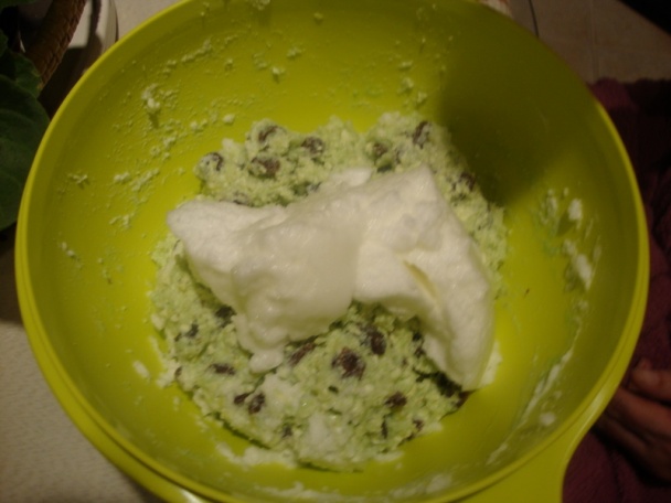 Jednoduchý hnetený koláč so zeleným tvarohom (fotorecept) - obrázok 5