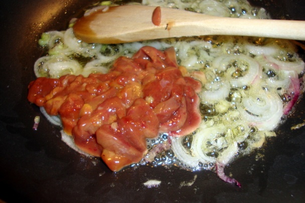 Kombinovaná mandľová plnka v pečených kuracích stehnách, s efektívnym využitím času (fotorecept) - obrázok 3