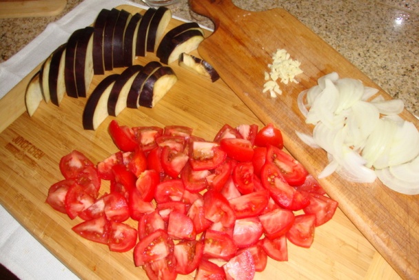 Baklažánová príloha – iba tak – alebo aj ako príloha k vyprážaným rezňom (fotorecept) - obrázok 3