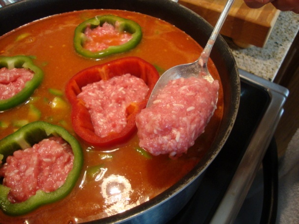 Plnená paprika s mäsovými džadkami (fotorecept) - obrázok 8