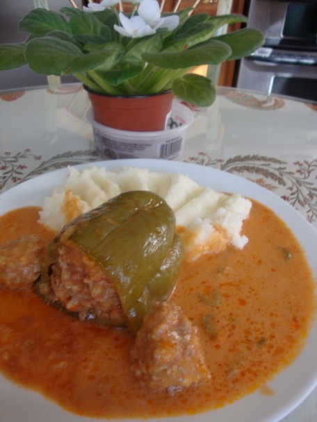 Plnená paprika s mäsovými džadkami (fotorecept) - obrázok 12