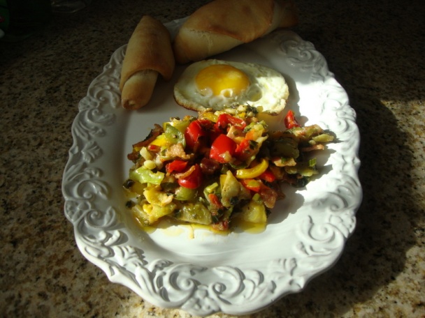 Šťavnaté trojfarebné jaderníky paprík na raňajky (fotorecept) - obrázok 6