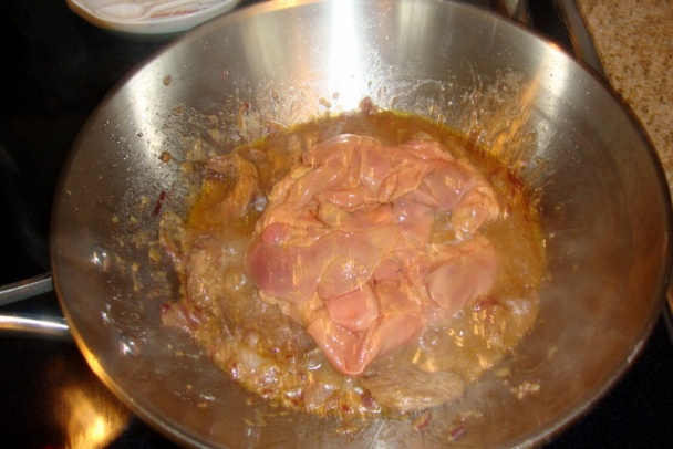 Hovädzí roštenec s kuracou pečeňou à la Šenkýřský timbál (fotorecept) - obrázok 6