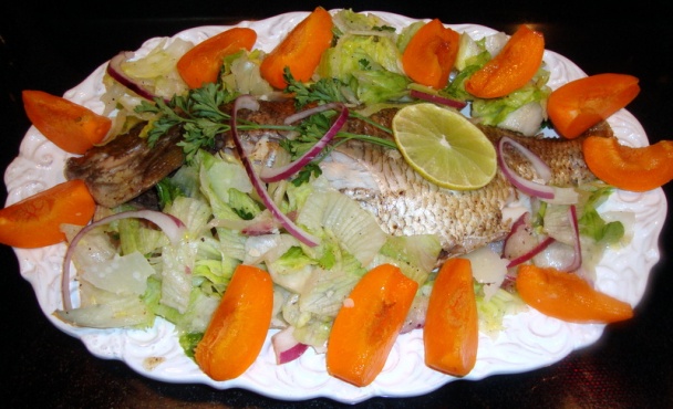 Lahodná rybka - Porgy Scup - s ľadovým šalátom a marhuľami (fotorecept) - obrázok 9