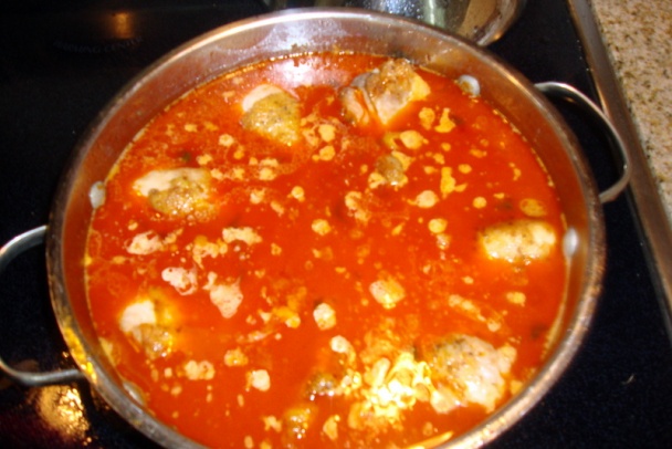 Kurací paprikáš na zelerových stonkách s maslovými haluškami (fotorecept) - obrázok 6