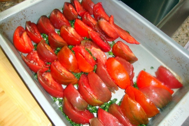 Gratinované paradajky s bazaličkou voňavou (fotorecept) - obrázok 9