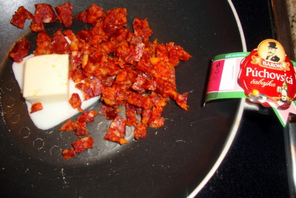 Bravčový rezeň s púchovskou čabajkou a liptovským oštiepkom v plnke (fotorecept) - obrázok 4