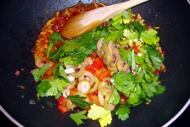 Bravčový rezeň s púchovskou čabajkou a liptovským oštiepkom v plnke (fotorecept) - obrázok 7