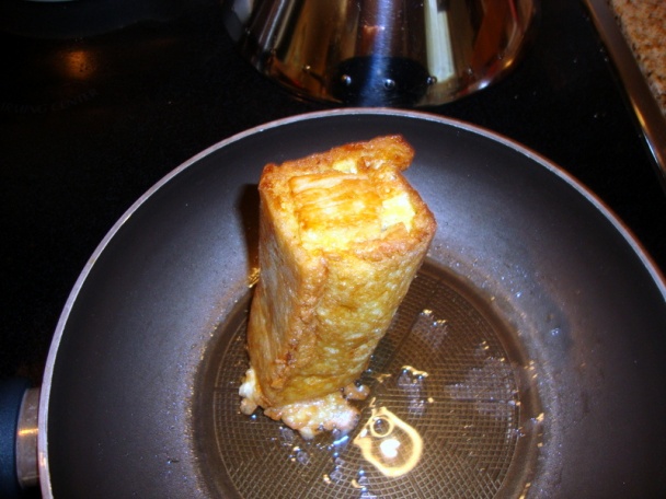 Strapatý chlebík s jadrincovo-šunkovým prekvapením (fotorecept) - obrázok 7