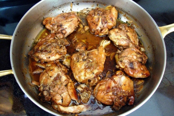 Kuracie stehná s cesnakom na tymiane a sherry (fotorecept) - obrázok 3