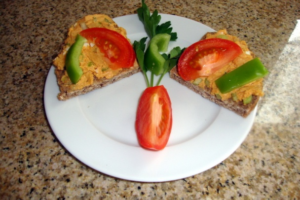 Bryndzová nátierka – Abov – Iowa - so stonkami zeleru (fotorecept) - obrázok 7