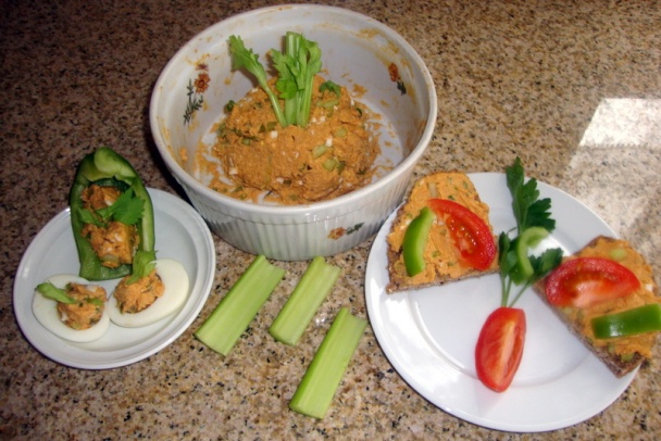 Bryndzová nátierka – Abov – Iowa - so stonkami zeleru (fotorecept) - obrázok 10