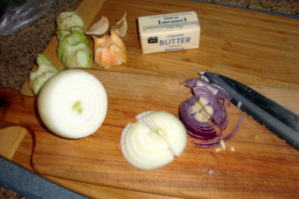 Pečený ružičkový kel so šunkou a jadrovníkmi (fotorecept) - obrázok 3