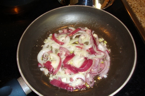 Pečený ružičkový kel so šunkou a jadrovníkmi (fotorecept) - obrázok 8