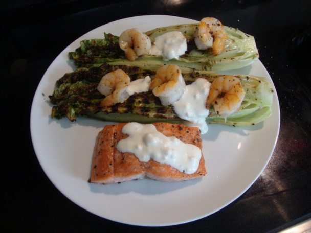 Pečený romain šalát s lososom a krevetami (fotorecept) - obrázok 4