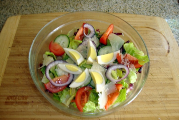 Celoročný letný šalát s talianskou zálievkou (fotorecept) - obrázok 4