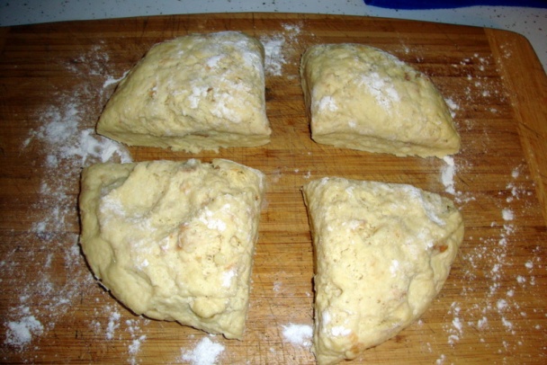 Parená knedľa s rožkom, alias hóskové knedlík (fotorecept) - obrázok 3