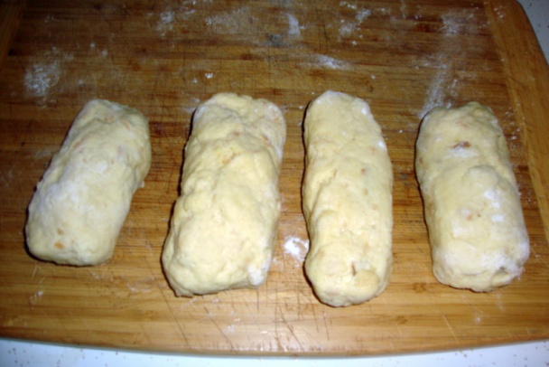 Parená knedľa s rožkom, alias hóskové knedlík (fotorecept) - obrázok 4