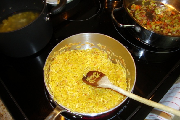 Slovenská ryža (orzo) s jadrovníkmi a špargľou (fotorecept) - obrázok 4