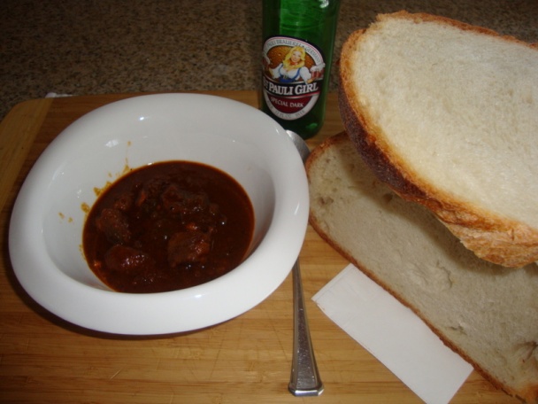 Pikantný guláš na čiernom pive (fotorecept) - obrázok 5