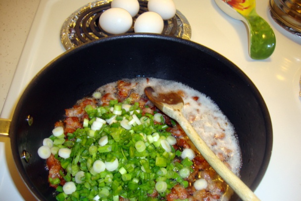 Huby s vajíčkom - jesenná pochúťka, skoro ako s podpňovkami (fotorecept) - obrázok 1