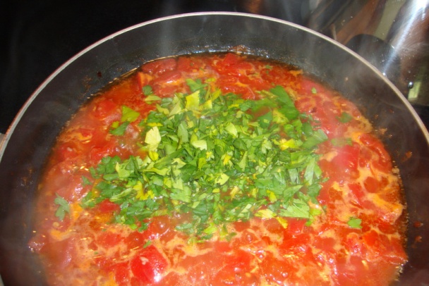 Veľké krevety so špagetami v paradajkovej omáčke (fotorecept) - obrázok 3