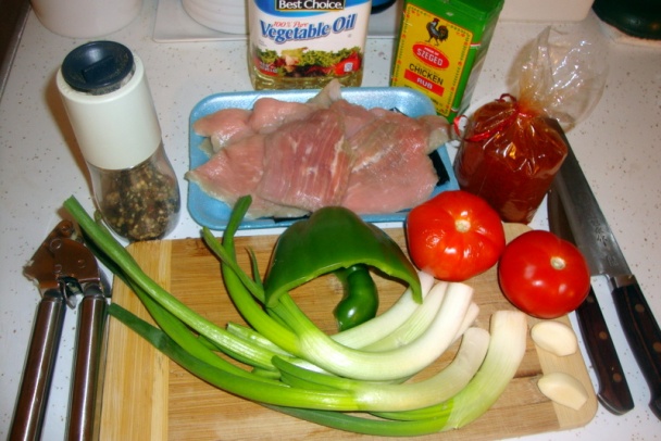 Teľacie kúsky na paprike a paradajkách (fotorecept) - obrázok 1