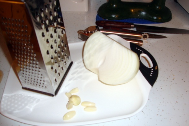 Kurací perkelt s jadrovníkmi (fotorecept) - obrázok 2