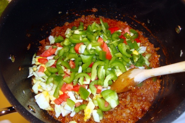 Kurací perkelt s jadrovníkmi (fotorecept) - obrázok 7