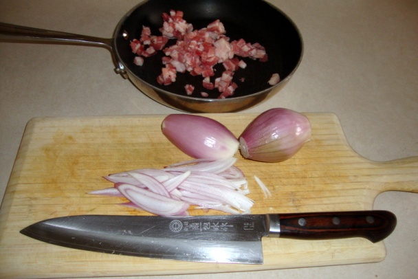 Dusený hrášok na pancette a šalotke (fotorecept) - obrázok 2