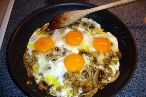 Šampiňóny s vajíčkami a s roquefortom (fotorecept) - obrázok 8