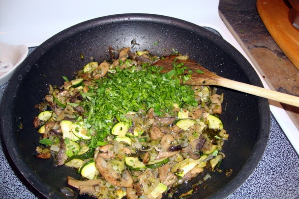 Omeleta s hubovou plnkou (fotorecept) - obrázok 5